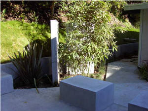 Contemporay Garden seating Image031RE.jpg